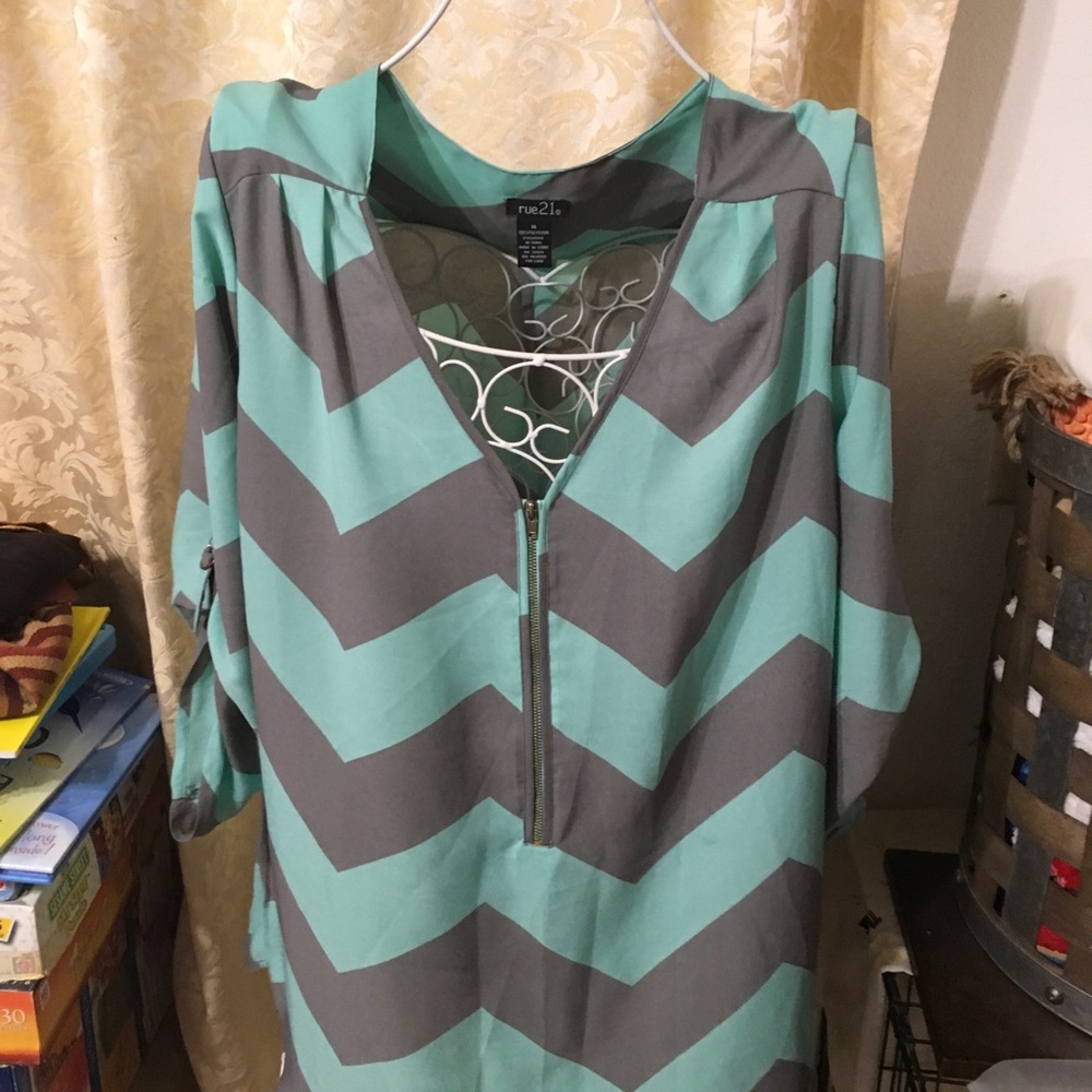 Zip Blouse Striped Chevron Size XL